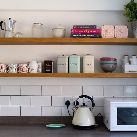 Celias Apartment Leek Ngoại thất bức ảnh